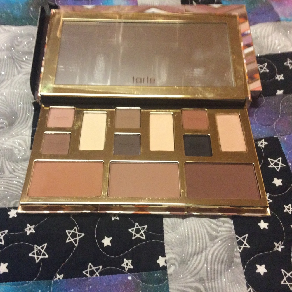 Clay Play Face Shaping Palette